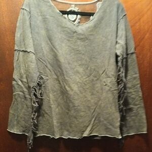 POL NWOT Urban Cowgirl Chic Raw Hem Tassel Sleeve Lace Back Top Size Large